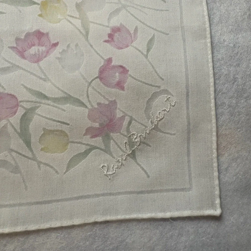 Vtg Scarf Handkerchief Floral Tulip Cotton Blend White Pink 16